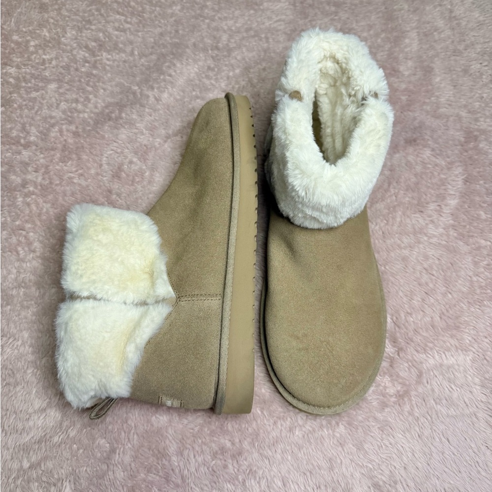 New Ugg Koolaburra Leather Fully Lined Faux Fur Bootie Winter boots W 11 - Picture 3 of 7